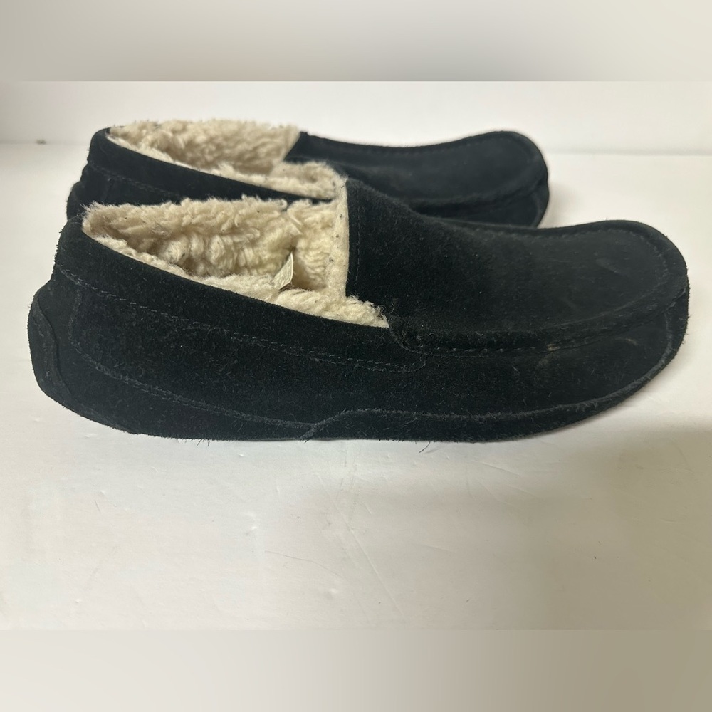 UGG Men's Black Slippers with Cream Lining Size 10 - Picture 3 of 7